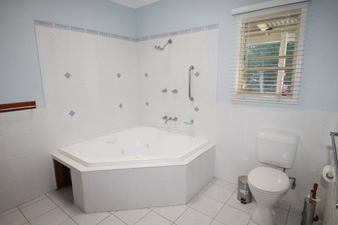 Kiarabilli - Accommodation Whitsundays 8