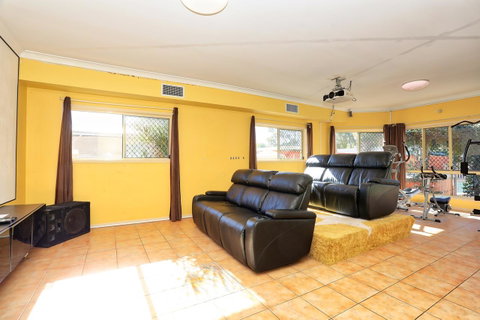 Waterfront At White Patch - Accommodation Whitsundays 40