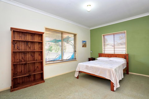 Waterfront At White Patch - Accommodation Whitsundays 38