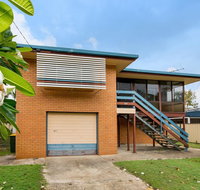 Short Stroll to Surf Beach - North Street Woorim - Accommodation Whitsundays