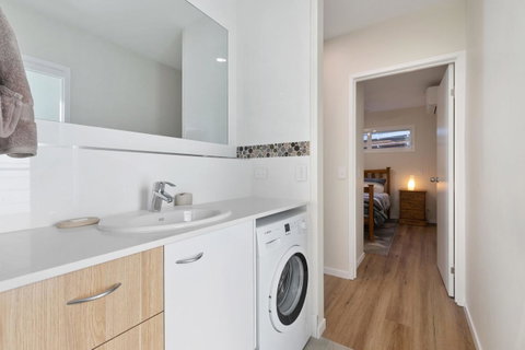 Day Dreaming - Accommodation Whitsundays 2