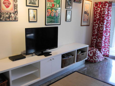 A AAA C-SHACK - Accommodation Whitsundays 13