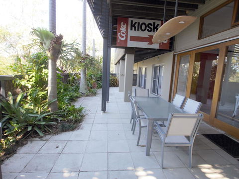 A AAA C-SHACK - Accommodation Whitsundays 2