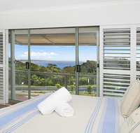 8 James Cook Apartments