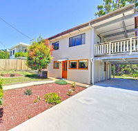 'Beach Break 2' 2/10 Lionel St - downstairs unit with Aircon - Accommodation Whitsundays