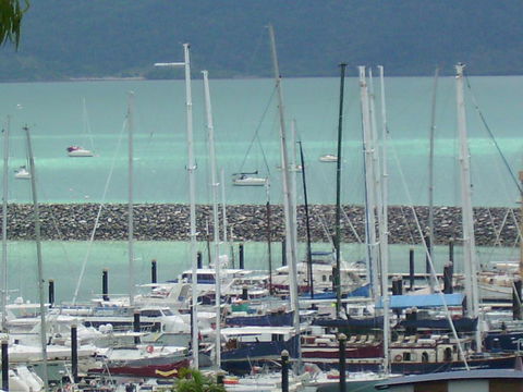 'Chez-Nous' - Two Bedroom Apartment - Accommodation Whitsundays 0