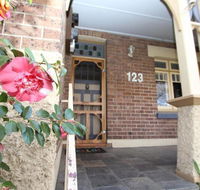 123 Hill St Heart of Orange Double Brick - Accommodation Whitsundays