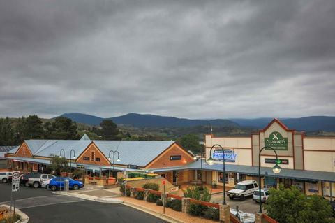 16 Lakeview Plaza - Accommodation Whitsundays 1