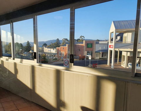 18 Lakeview Plaza - Accommodation Whitsundays 0