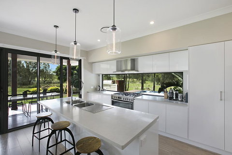 1OAK - Accommodation Whitsundays 3