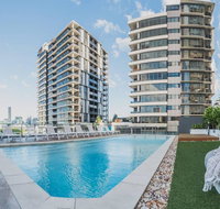 2 Bed Brisbane Resort Apartment - Accommodation Whitsundays