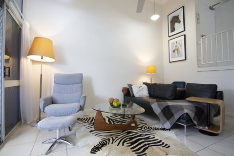 2 Bedroom Close To CBD - Accommodation Whitsundays 3