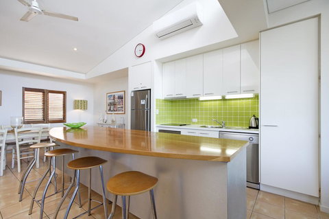 2/22 Stevens - Accommodation Whitsundays 0