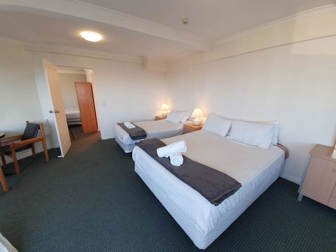 20 Lakeview Plaza - Accommodation Whitsundays 2