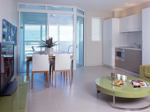 201 Lake Street - Accommodation Whitsundays 3