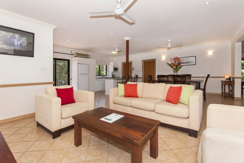 22 On Nautilus - Accommodation Whitsundays 2