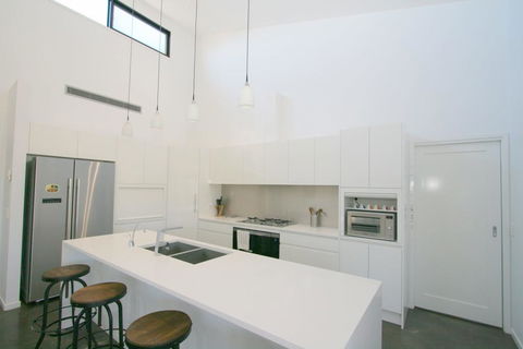 26 Twynam Street - Accommodation Whitsundays 1