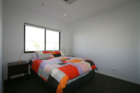 26 Twynam Street - Accommodation Whitsundays 2