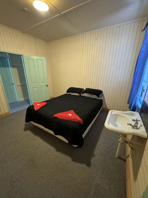 Carmila Hotel - Accommodation Whitsundays 1