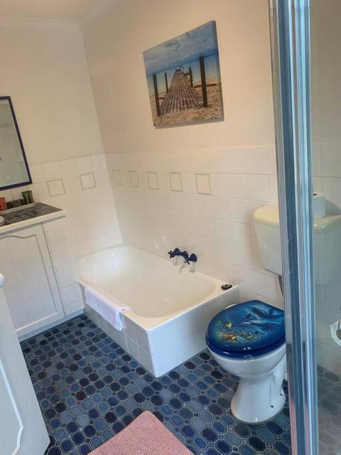 Cloud Valley Estate -Chalet - Accommodation Whitsundays 2