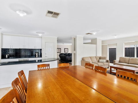 D3 Ski Ranch - Accommodation Whitsundays 4