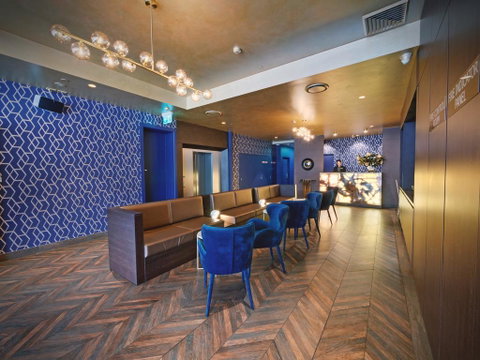 28 Hotel - Accommodation Whitsundays 0