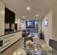2BR Suites on Bourke Perfect Location Views - Accommodation Whitsundays