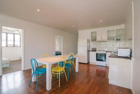 3 Bedroom Apartment / Spence St - Accommodation Whitsundays 1