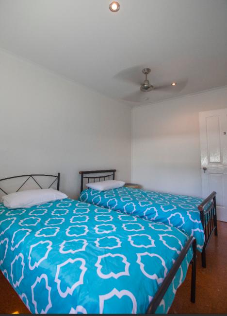 3 Bedroom Apartment // Spence St - Accommodation Whitsundays 3
