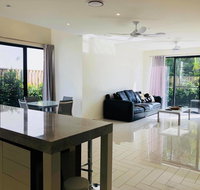 3 Bedroom Executive Luxury Beachside Townhouse
