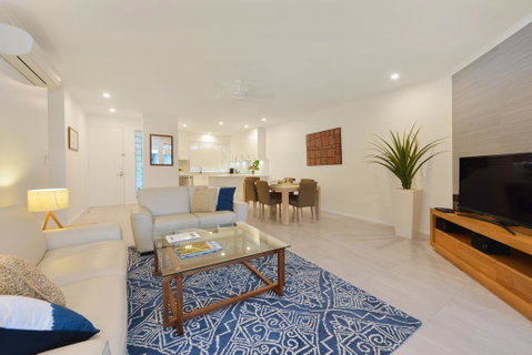 328 Beaches - Accommodation Whitsundays 2