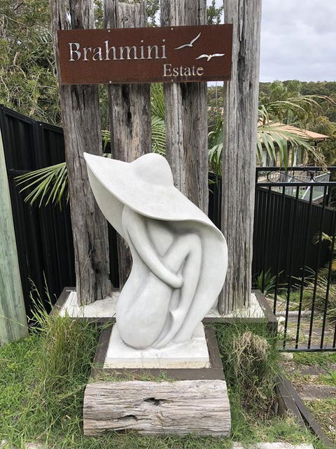 51 Beachcomber Avenue Brahmini Lodge - Accommodation Whitsundays 0