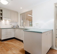 51 Rigney Street - pet friendly house with aircon - Accommodation Whitsundays