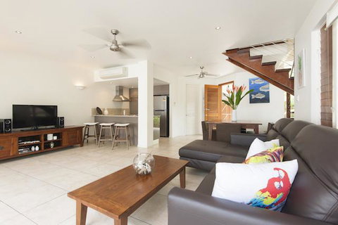6 Templemoon - Accommodation Whitsundays 1