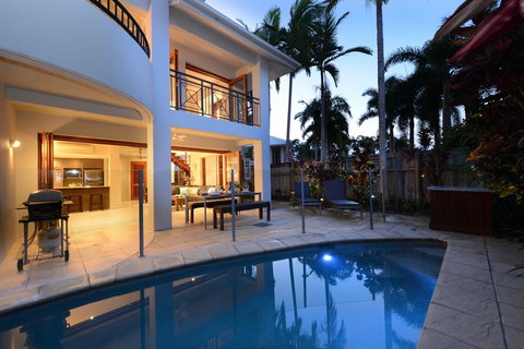 7 Templemoon - Accommodation Whitsundays 1