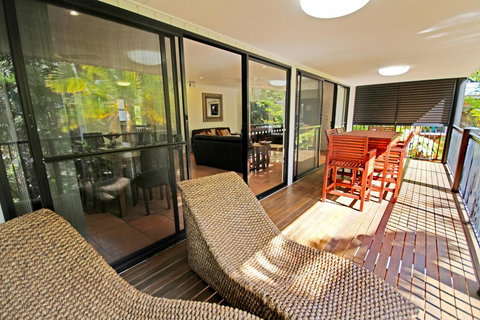 8 Springfield Avenue - Pet Friendly, Linen Included - Accommodation Whitsundays 3