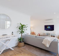 81 Horace St - WIFI and air conditioning - Accommodation Whitsundays