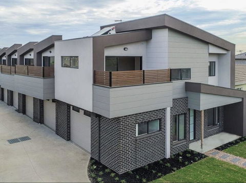 A Brand New Private Townhouse - Accommodation Whitsundays 0