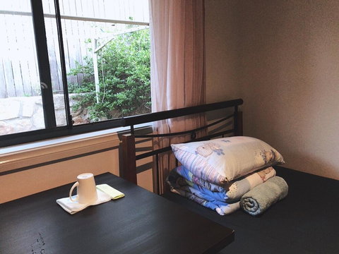 A Clean Private Room, Bruce - Accommodation Whitsundays 0