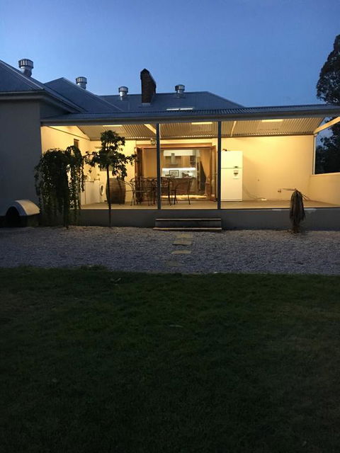 A Homestead On Market - Accommodation Whitsundays 3