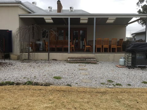 A Homestead On Market - Accommodation Whitsundays 2