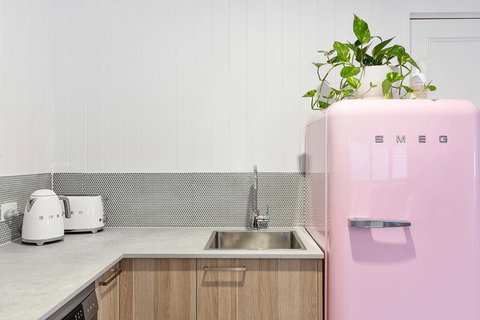 A PERFECT STAY - Sunset Beach - Accommodation Whitsundays 3