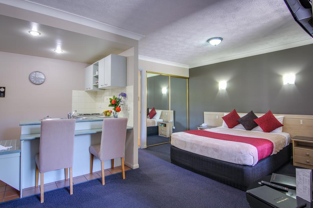 Woolgar QLD Accommodation Whitsundays