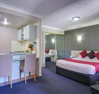 AAA Airport Albion Manor Apartments and Motel - Accommodation Whitsundays