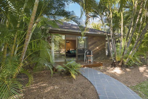 Aanuka Tropical Spa Bure - Accommodation Whitsundays 2