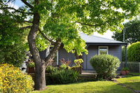 Book Daylesford Accommodation Vacations Accommodation Whitsundays Accommodation Whitsundays