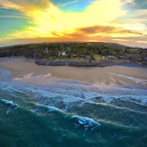 ABSOLUTE BEACH FRONT MACKAY - Comfort Resort Blue Pacific - Accommodation Whitsundays 3