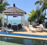 Absolute Beach Frontage Family Friendly Home away from home - Accommodation Whitsundays