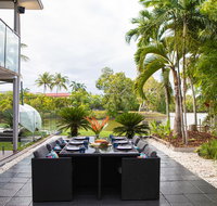 Absolute Lakefront - Port Douglas - Accommodation Whitsundays