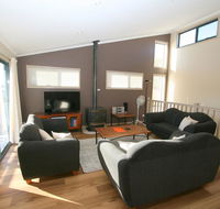 Acacia 5/2 Kirwan Close - Accommodation Whitsundays